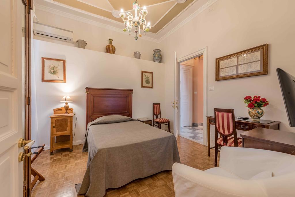 Palazzo Benso Bed and Breakfast Palermo Exteriör bild