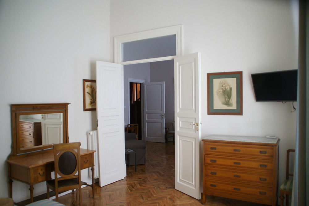 Palazzo Benso Bed and Breakfast Palermo Exteriör bild
