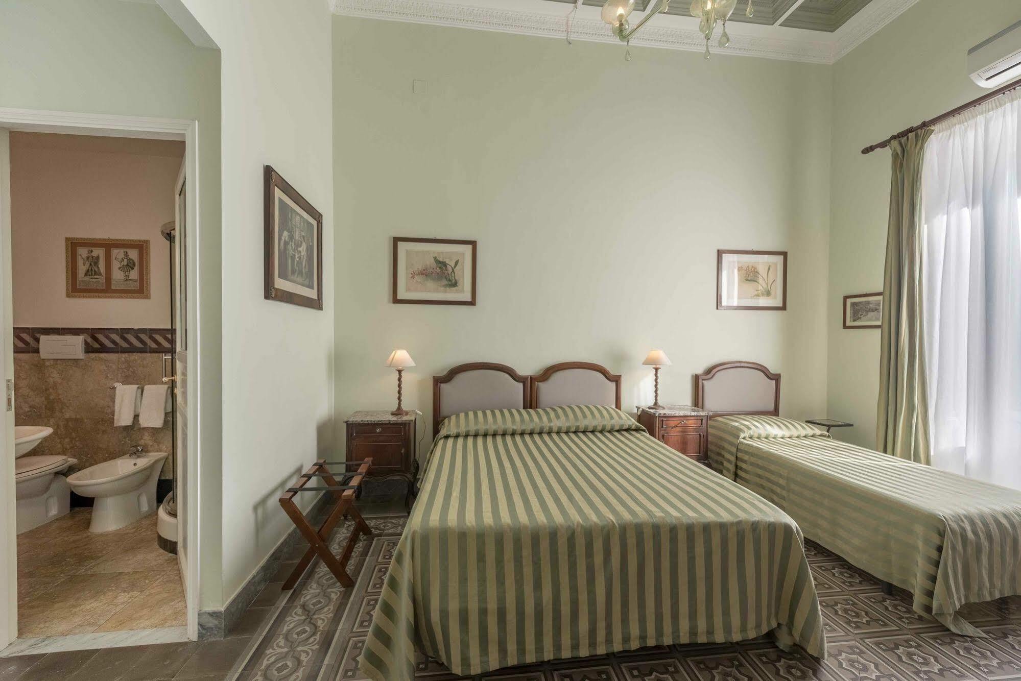 Palazzo Benso Bed and Breakfast Palermo Exteriör bild